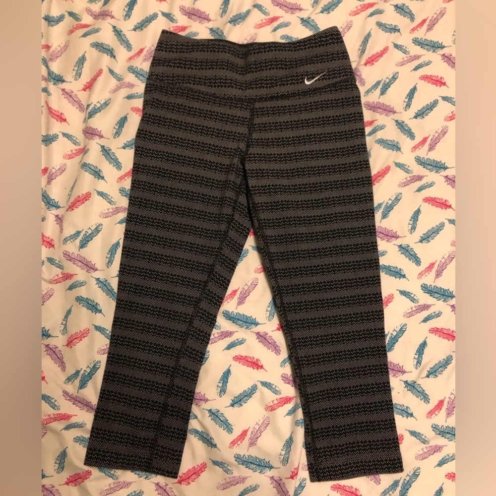 🌸Nike carpis legging